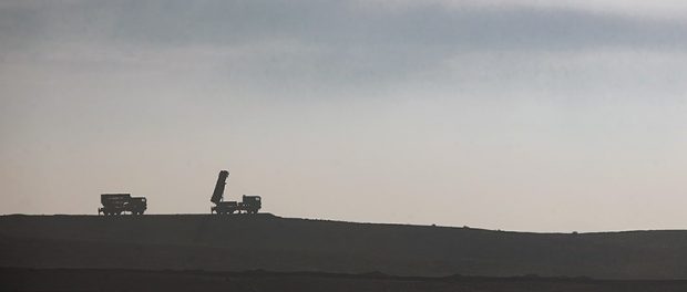 3104565